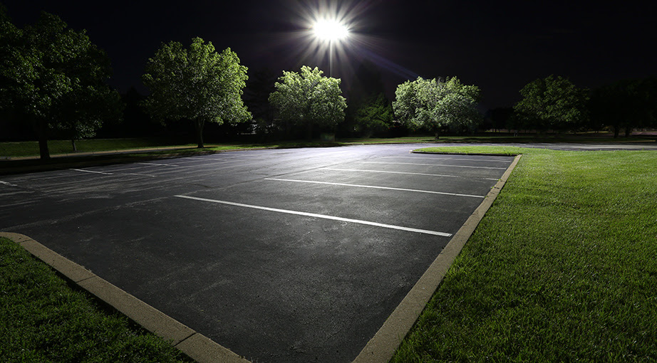 Parking lighting. Освещение уличной парковки. Наружное освещение парковки. Автостоянка наружное освещение. Уличная парковка фон.